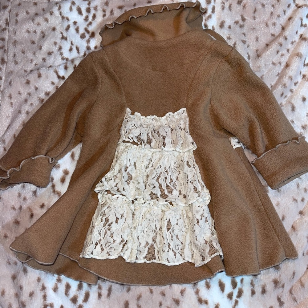 Ricrac & Ruffles jacket - Picture 2 of 2